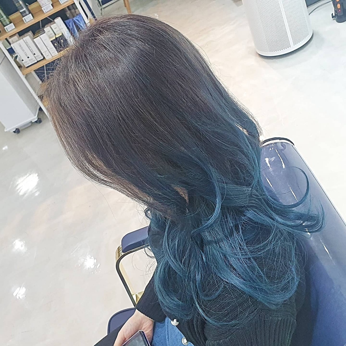 특수컬러 헤어 모델 구합니다