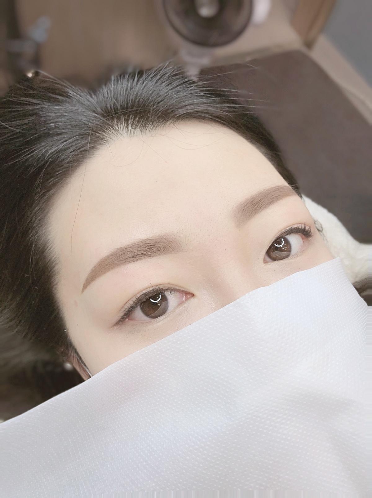 무료반영구눈썹모델구합니다