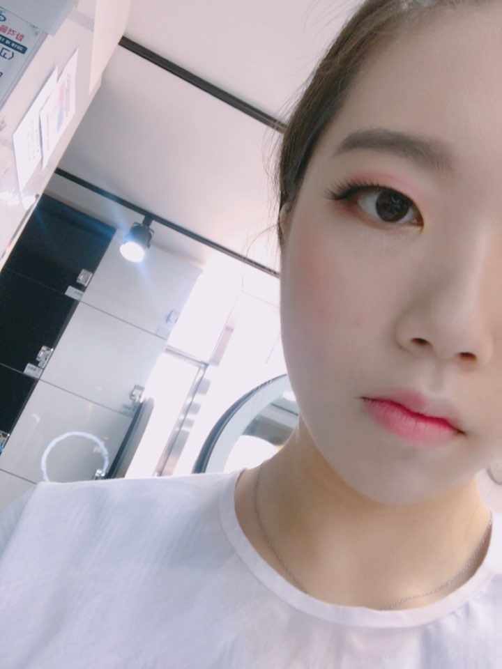 메이크업 모델 하고왔어요~